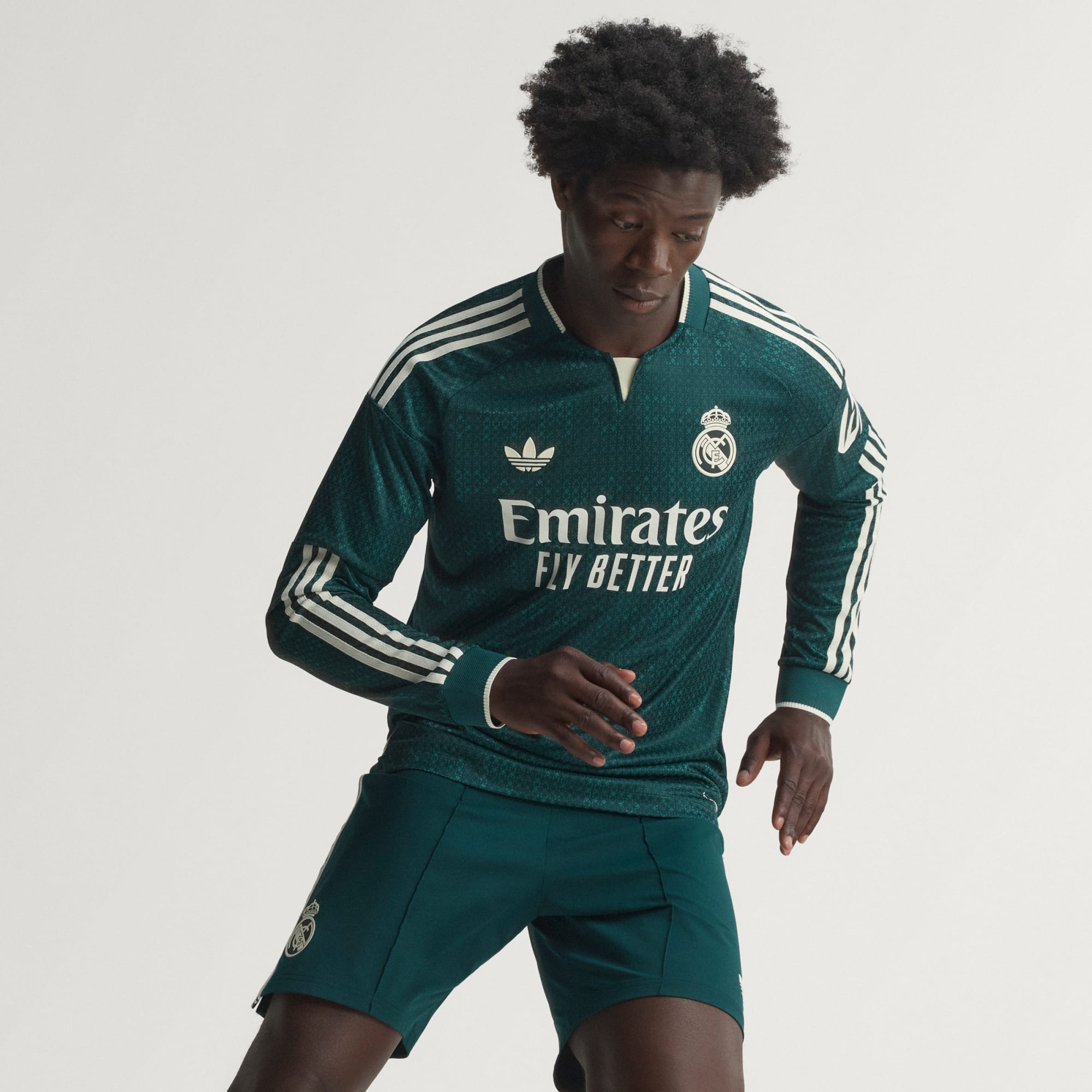 Camisa Manga Longa Adidas Real Madrid 2026/27 II Jogador